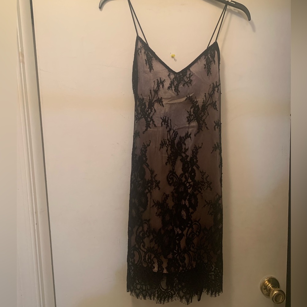 ⭐️Black & Pink Lace Mini Dress S